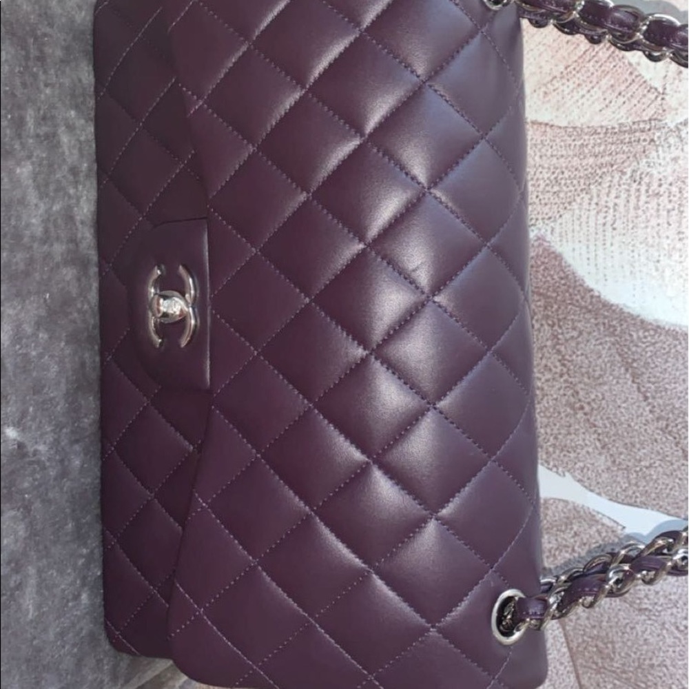 Chanel purple double flap JUMBO